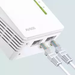 Powerline удължител на обхват TP-Link TL-WPA4220 AV600 300 Mbps