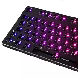 Геймърска механична клавиатура основа Glorious RGB GMMK ISO Layout