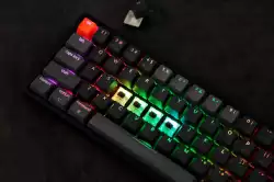 Геймърска Механична клавиатура Keychron K6 Hot-Swappable 65% Gateron Blue Switch RGB LED ABS