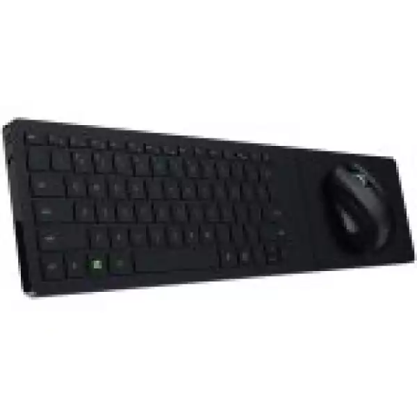 Razer TURRET Living room gaming mouse and lapboard.GAMING GRADE WIRELESS CONNECTIVITY - FOR LAG FREE GAMEPLAY, ultra slim form factor and long battery life.